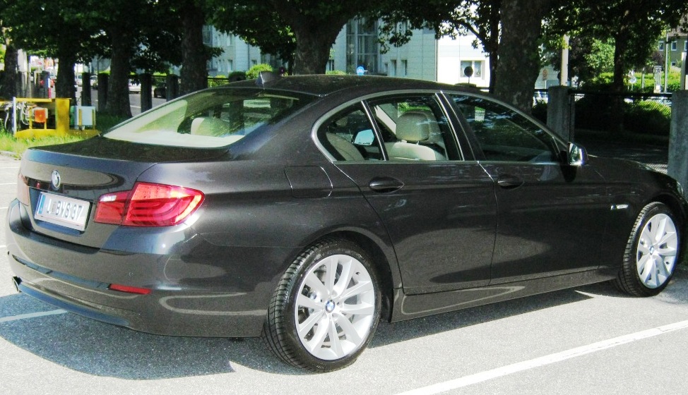 525D